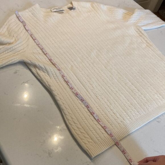 Valerie Stevens 100% Cashmere Hong Kong Brushed Soft Vintage Cable Knit Sweater - Picture 5 of 6